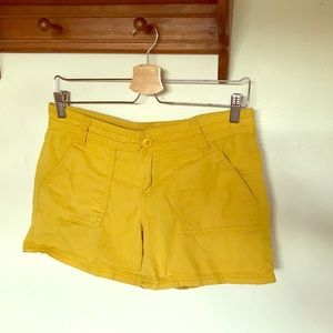 ❤️yellow Prana shorts❤️